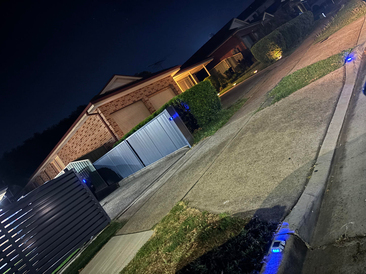 Solarglow™ Driveway Lights