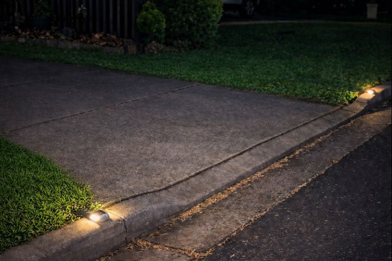 Solarglow™  Driveway Lights